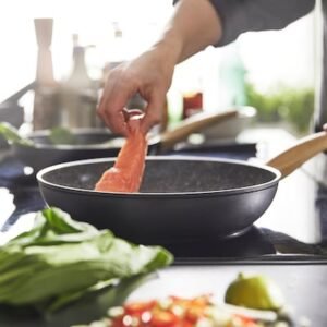 Saucepan with lid, stainless steel, 2 qt